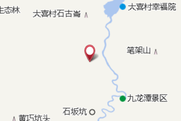 尾梨坑