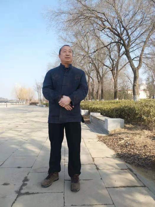 高昇(中國美術家協會會員、畫家) 高昇(中國美術家協會會員、畫家)