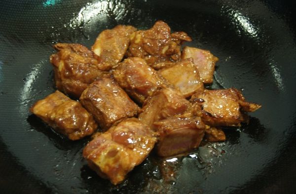 醬燜仔排 醬燜仔排