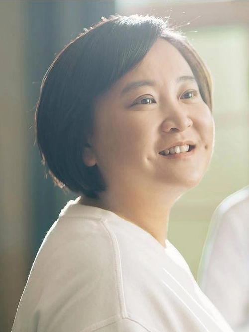 賈曉玲(電影《你好,李煥英》的女主角) 賈曉玲(電影《你好,李煥英》的女主角)