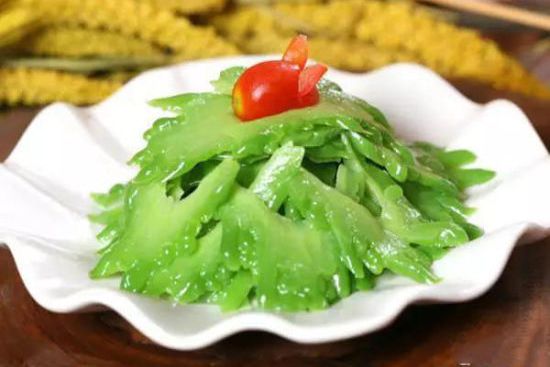 油拌苦瓜 油拌苦瓜