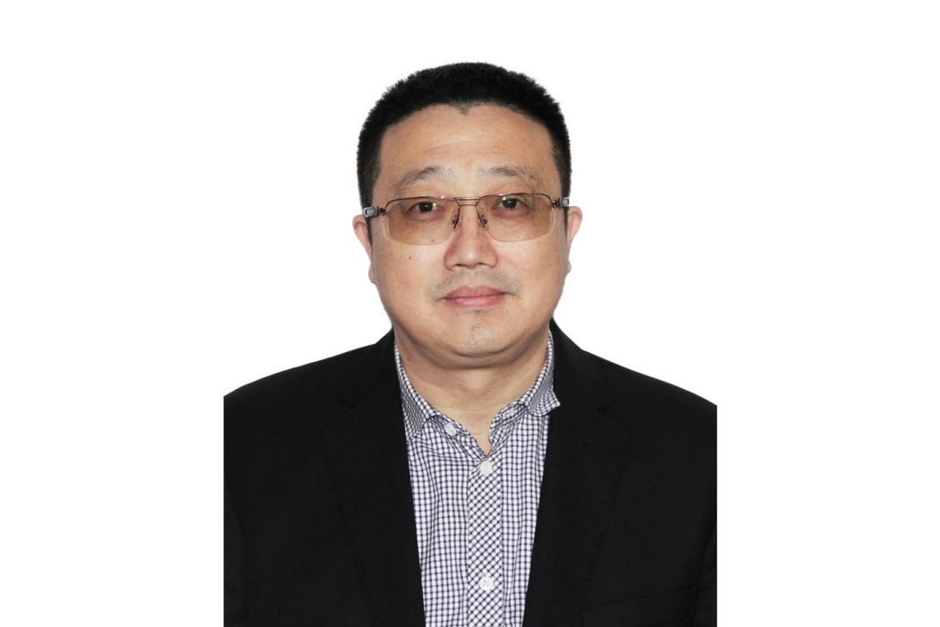 沈衛東(江蘇南通六建建設集團有限公司董事長、總裁) 沈衛東(江蘇南通六建建設集團有限公司董事長、總裁)