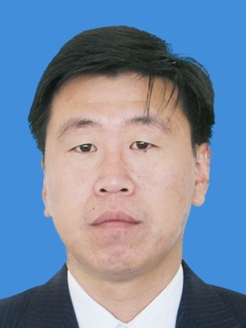 張春雷(山東省東營市利津縣危險化學品道路運輸安全管理服務中心副主任) 張春雷(山東省東營市利津縣危險化學品道路運輸安全管理服務中心副主任)