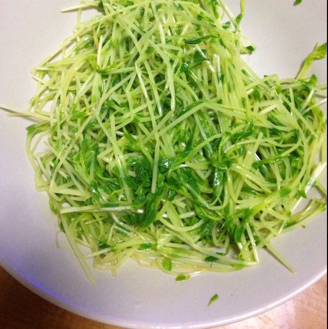 清拌豆苗 清拌豆苗