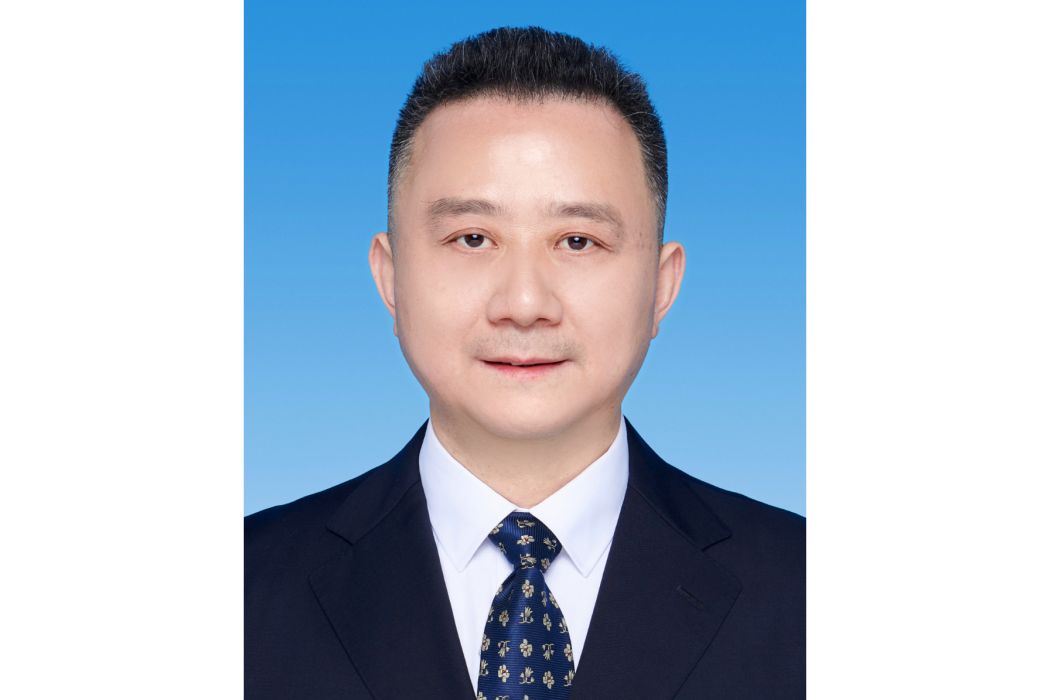 朱俊(湖北省武漢市教育局副局長、黨委委員) 朱俊(湖北省武漢市教育局副局長、黨委委員)