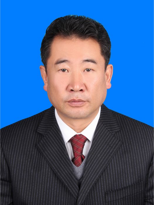 扎西頓珠(林芝市商務局黨組書記、副局長)