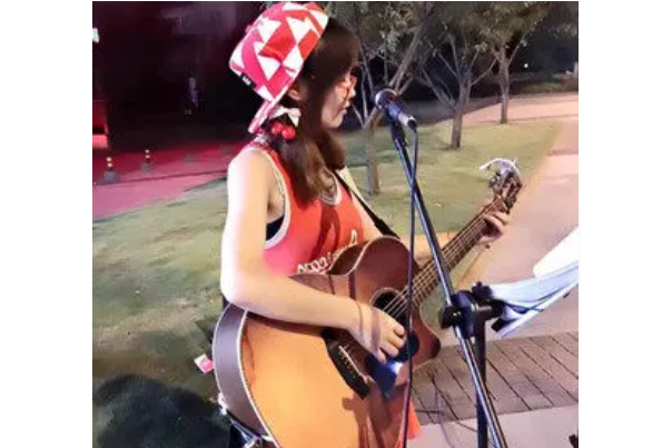 晚安(2020年蒲曉梅演唱歌曲) 晚安(2020年蒲曉梅演唱歌曲)