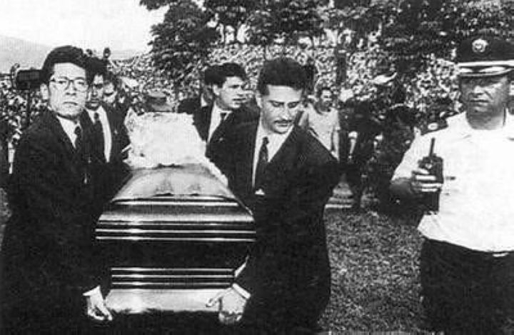 安德列斯·埃斯科巴的葬禮