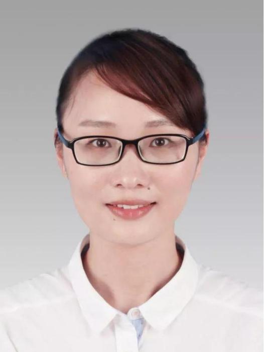 曾海英(浙江省商務廳電子商務處副處長) 曾海英(浙江省商務廳電子商務處副處長)