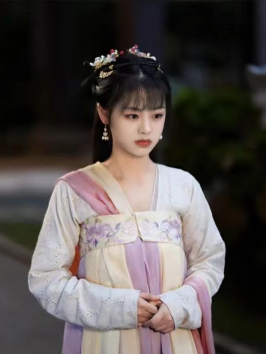 蘇沫(電視劇《步步驚心的俏公子》中的角色) 蘇沫(電視劇《步步驚心的俏公子》中的角色)