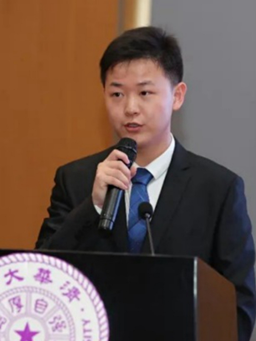呂欣(清華大學交叉信息院學生) 呂欣(清華大學交叉信息院學生)
