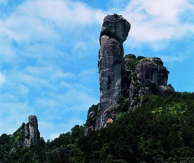 石大人峰(石大人) 石大人峰(石大人)