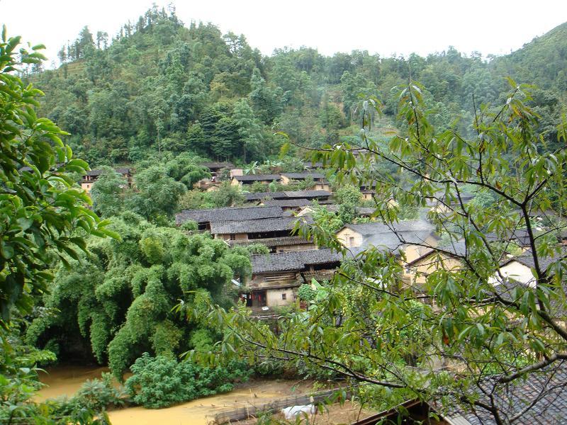 馬鹿沖村 馬鹿沖村