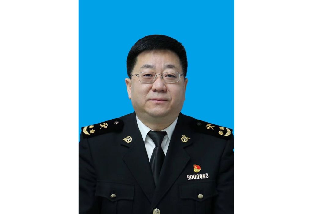 李晉生(西安海關副關長、黨委委員) 李晉生(西安海關副關長、黨委委員)