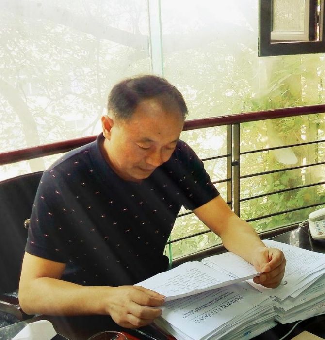 宋黎(成都理工大學工程技術學院高級工程師) 宋黎(成都理工大學工程技術學院高級工程師)