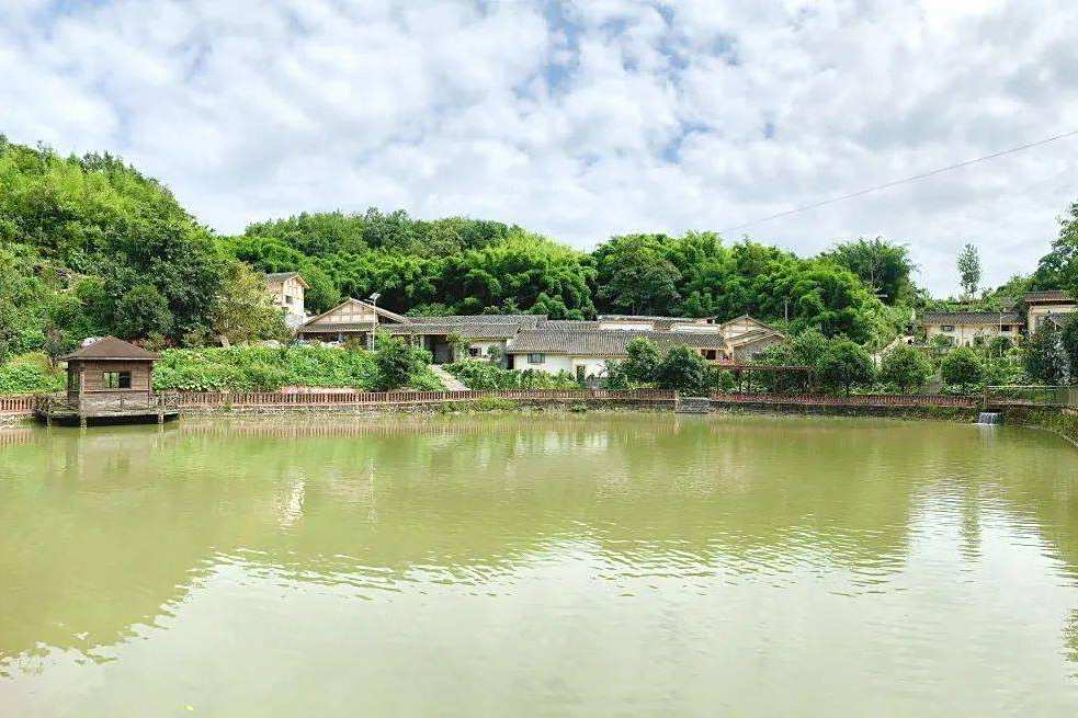 新房子(農村居住點)