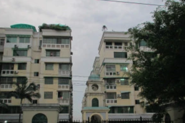 龍溪西路 龍溪西路