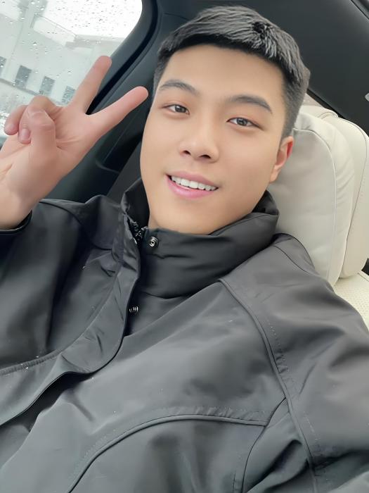 小來兄妹仨 小來兄妹仨