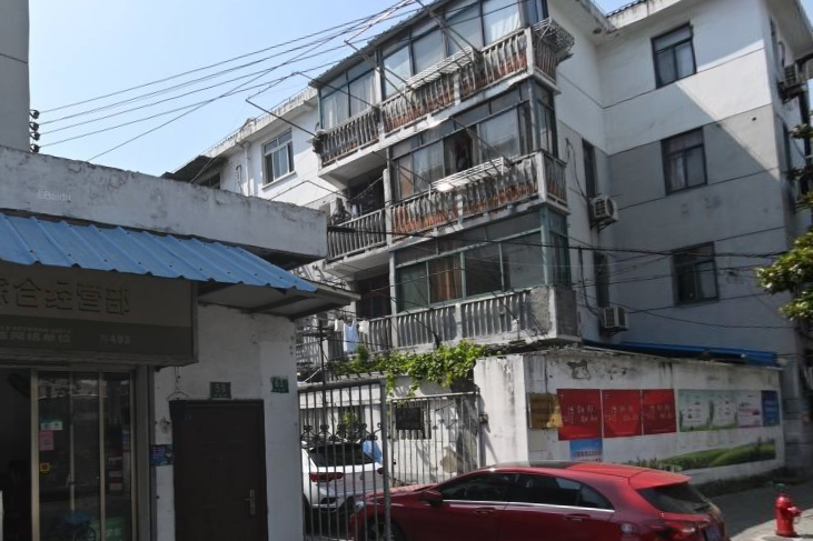 巨浪新村 巨浪新村