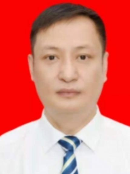 李超(江西省宜春市袁州區人力資源和社會保障局黨組成員)