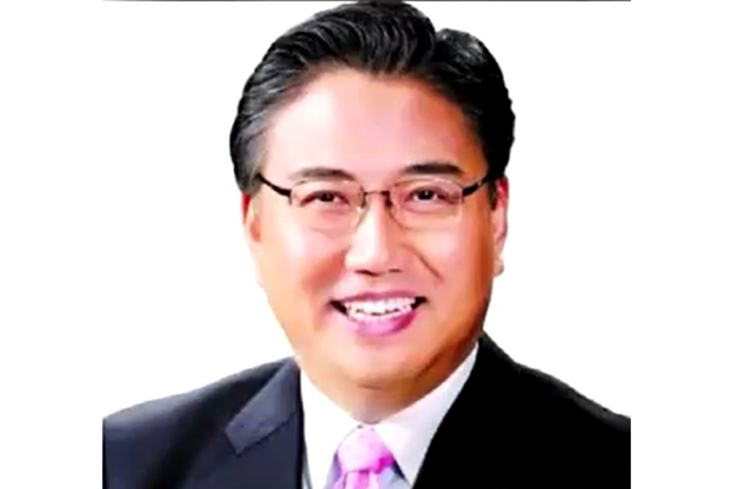 朴振