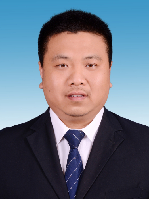 朱振華(浙江省金華市浦江縣司法局黨組成員、政治處主任) 朱振華(浙江省金華市浦江縣司法局黨組成員、政治處主任)