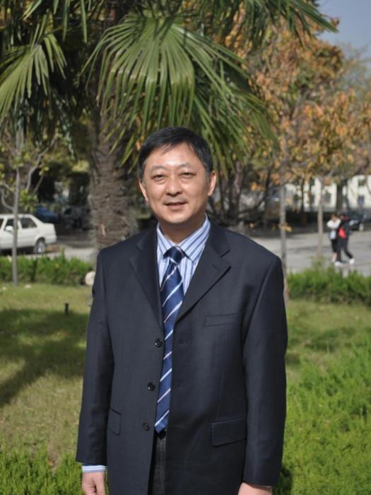 王琨(西安體育學院老師) 王琨(西安體育學院老師)