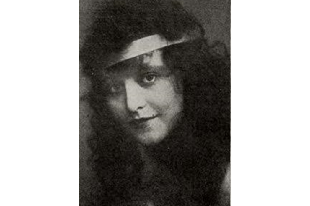 Marie Wells Marie Wells