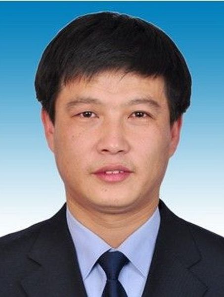 趙玉龍(北京市延慶區永寧鎮黨委委員、人大主席) 趙玉龍(北京市延慶區永寧鎮黨委委員、人大主席)