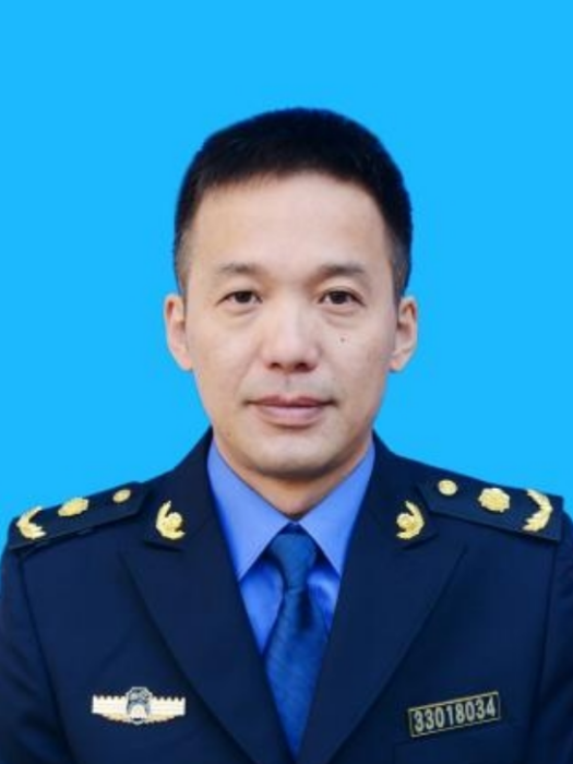 梁棟(浙江省杭州市臨安區綜合行政執法局局黨委委員市政公用和市容環境保障中心主任) 梁棟(浙江省杭州市臨安區綜合行政執法局局黨委委員市政公用和市容環境保障中心主任)