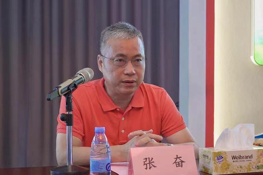 張奮(惠州大亞灣環境水務集團有限公司原黨總支書記、董事長) 張奮(惠州大亞灣環境水務集團有限公司原黨總支書記、董事長)