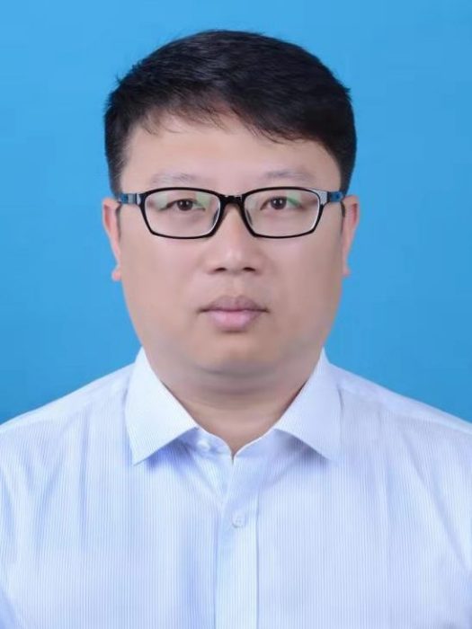 應周清 應周清