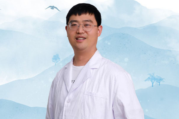 李長安(北京中醫藥大學東直門醫院醫生) 李長安(北京中醫藥大學東直門醫院醫生)