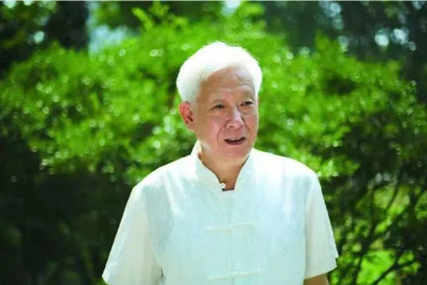 張廣忠(高級工藝美術大師) 張廣忠(高級工藝美術大師)