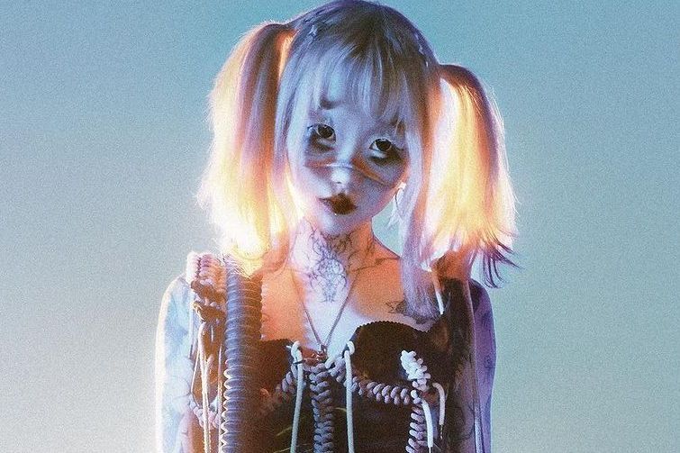 yeule(新加坡歌手、詞曲作者、音樂製作人)