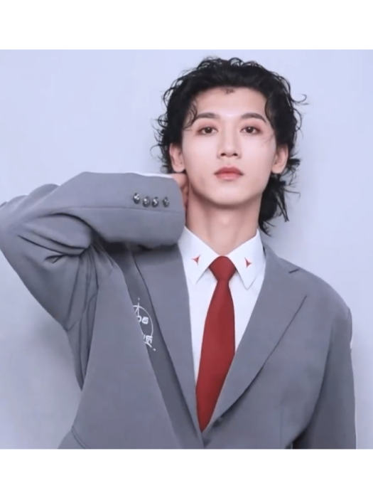 馬韜(節目《BOYS ll PLANET》嘉賓) 馬韜(節目《BOYS ll PLANET》嘉賓)