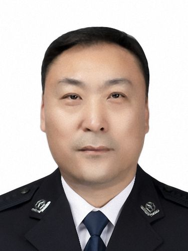 周衛東(廣西壯族自治區柳州市公安局黨委委員、副局長) 周衛東(廣西壯族自治區柳州市公安局黨委委員、副局長)
