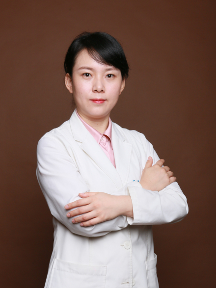 常慧楠 常慧楠
