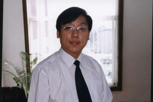 趙文宏(西安中學副校長) 趙文宏(西安中學副校長)