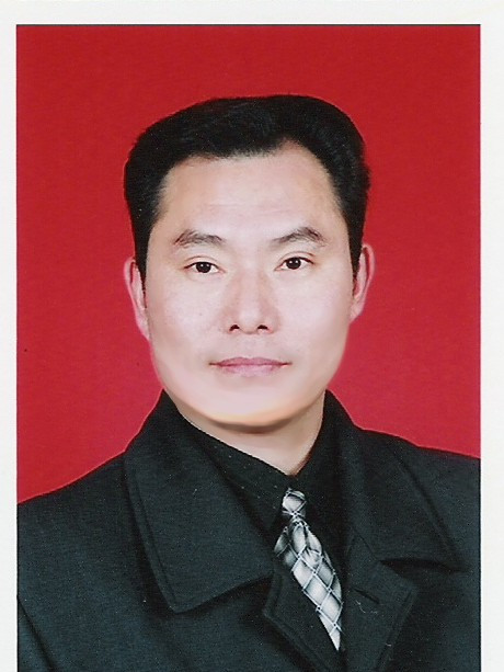 李國彪(湖北文理學院物理與電子工程學院高級實驗師)