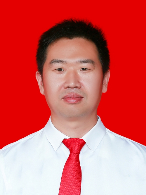 何明(建德市大同鎮黨委委員、紀委書記) 何明(建德市大同鎮黨委委員、紀委書記)