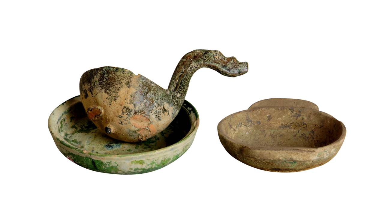 漢綠釉陶盤、耳杯、龍頭勺