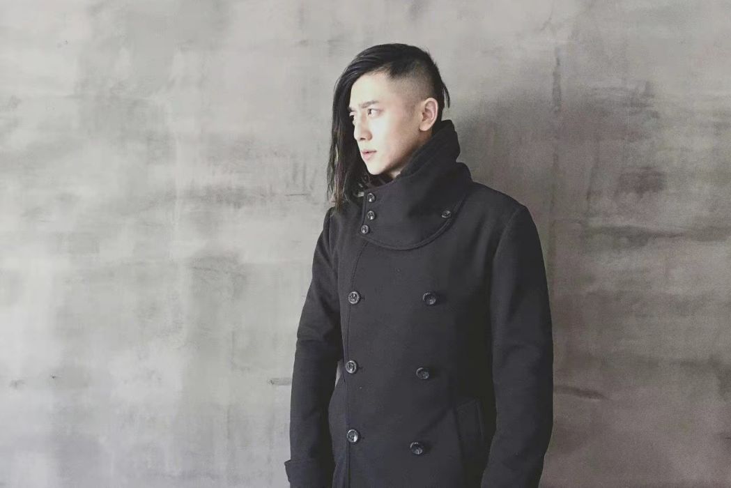齊峰(電視劇《最強男神》中的角色) 齊峰(電視劇《最強男神》中的角色)