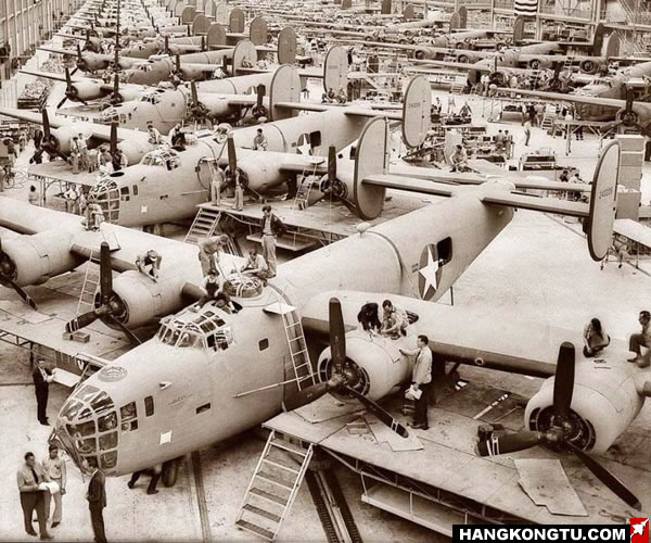 B-24“解放者”轟炸機的生產車間v