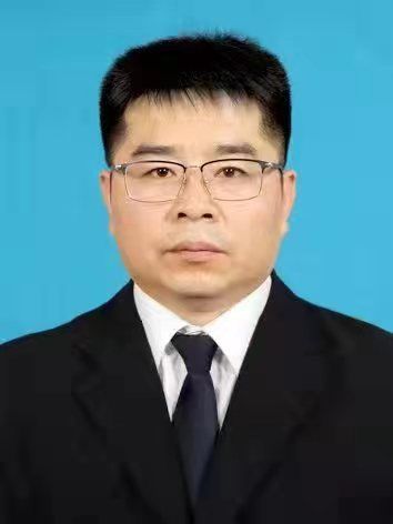 劉小剛(西藏自治區日喀則市薩嘎縣委常務副書記、縣人民政府常務副縣長) 劉小剛(西藏自治區日喀則市薩嘎縣委常務副書記、縣人民政府常務副縣長)
