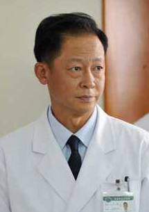 無影燈下