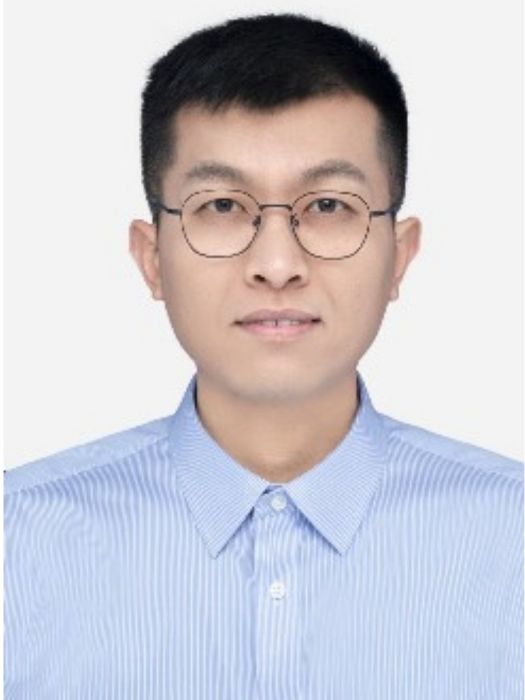 李彬彬(阜陽市潁泉區財政局黨組成員、總會計師) 李彬彬(阜陽市潁泉區財政局黨組成員、總會計師)