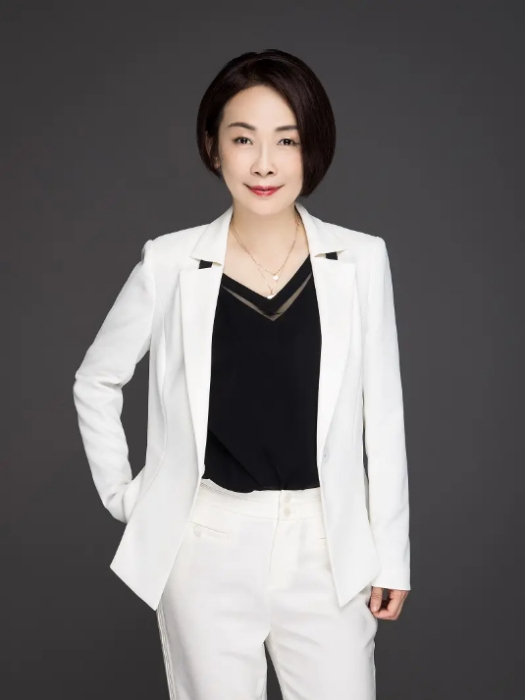 李雲萍(中國女總監) 李雲萍(中國女總監)