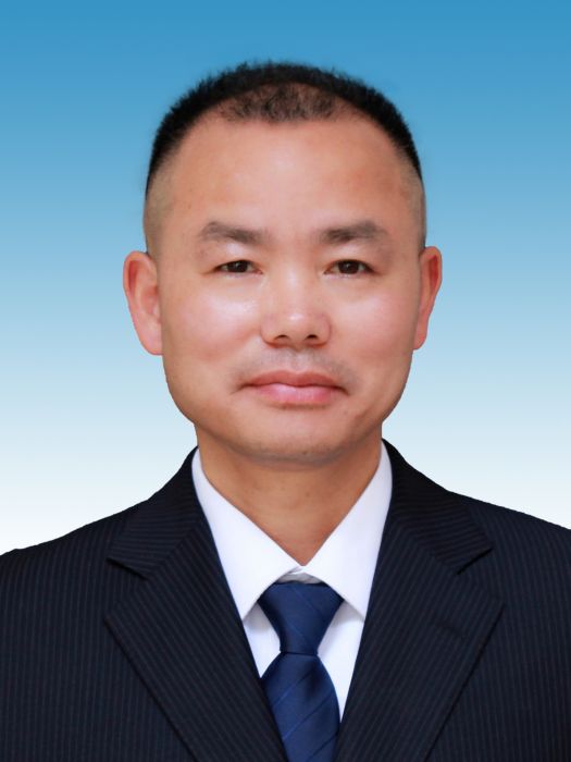 彭四滿 彭四滿