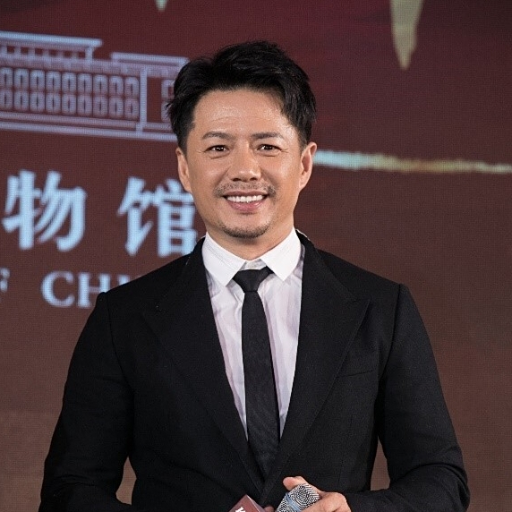 段奕宏